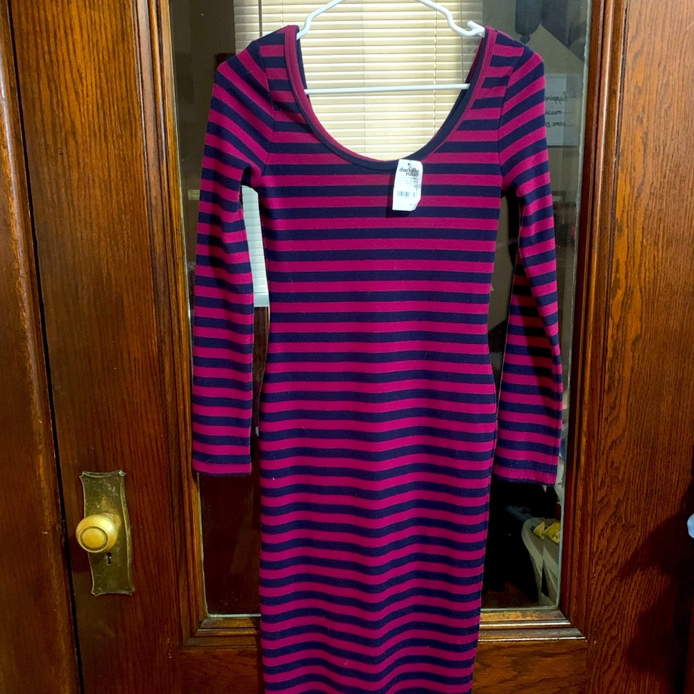 NWT - Pink & Navy Blue Dress Size Small
